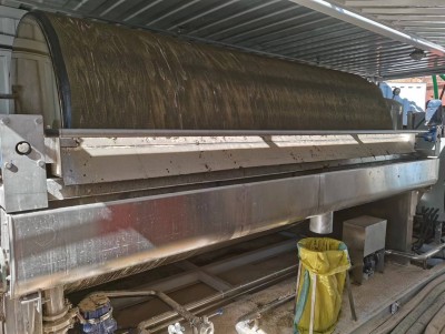 Penapis cecair pemotongan buangan